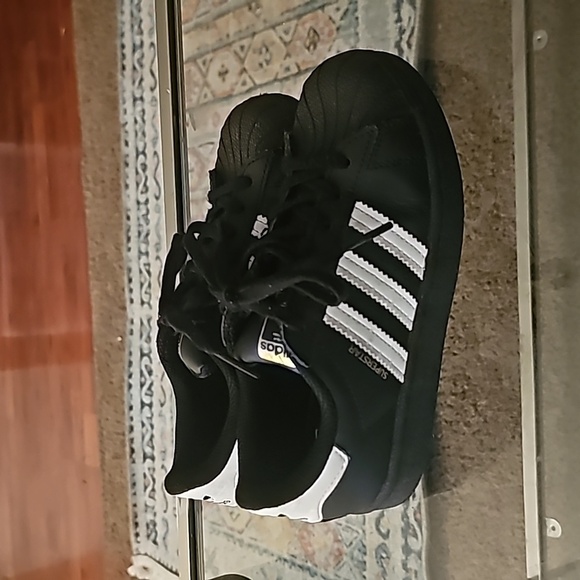adidas Originals Other - Adidas superstar originals shell toe leather black white and gold size 1